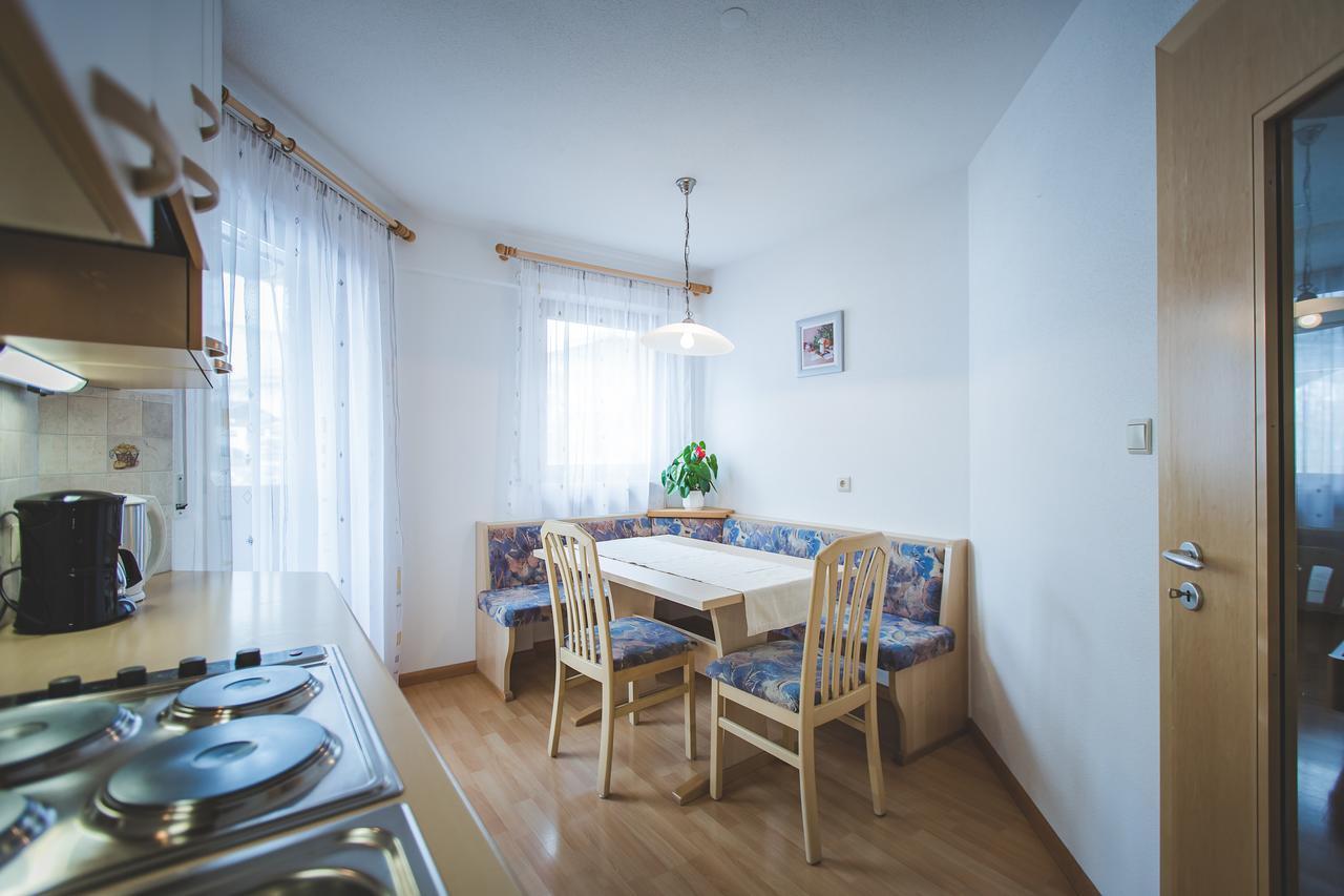 Garni Appartement Alpenresidence Cadipietra Eksteriør billede